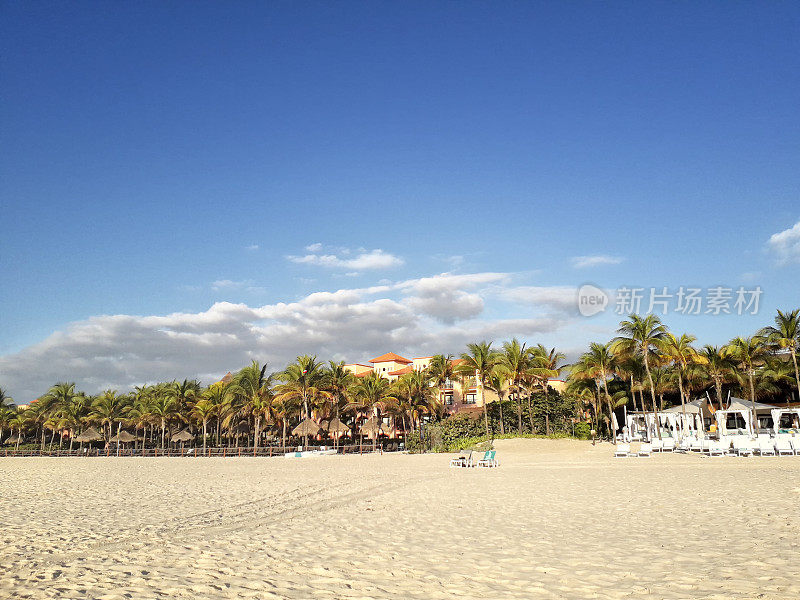 美丽的加勒比海海滩，美丽的卡门。Mayan Riviera, Quintana Roo，尤卡坦，墨西哥。